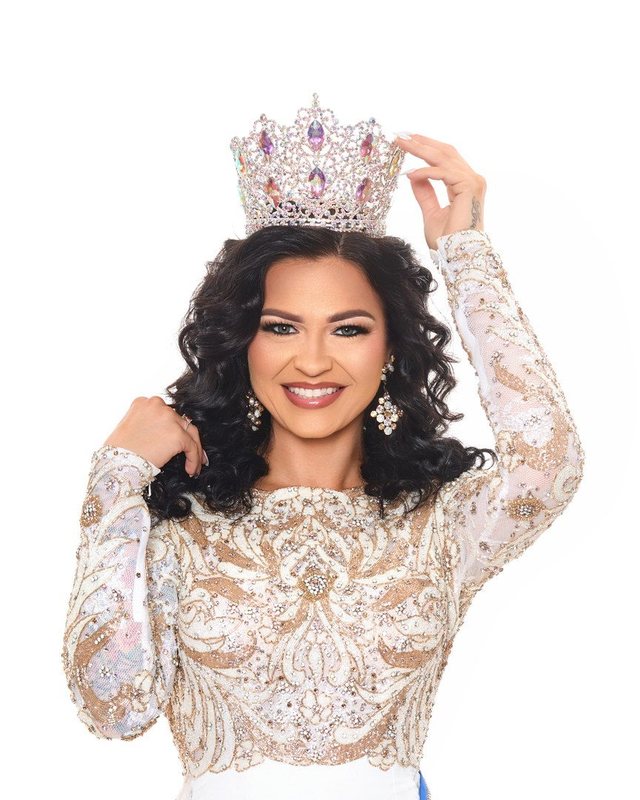 Titleholder portrait